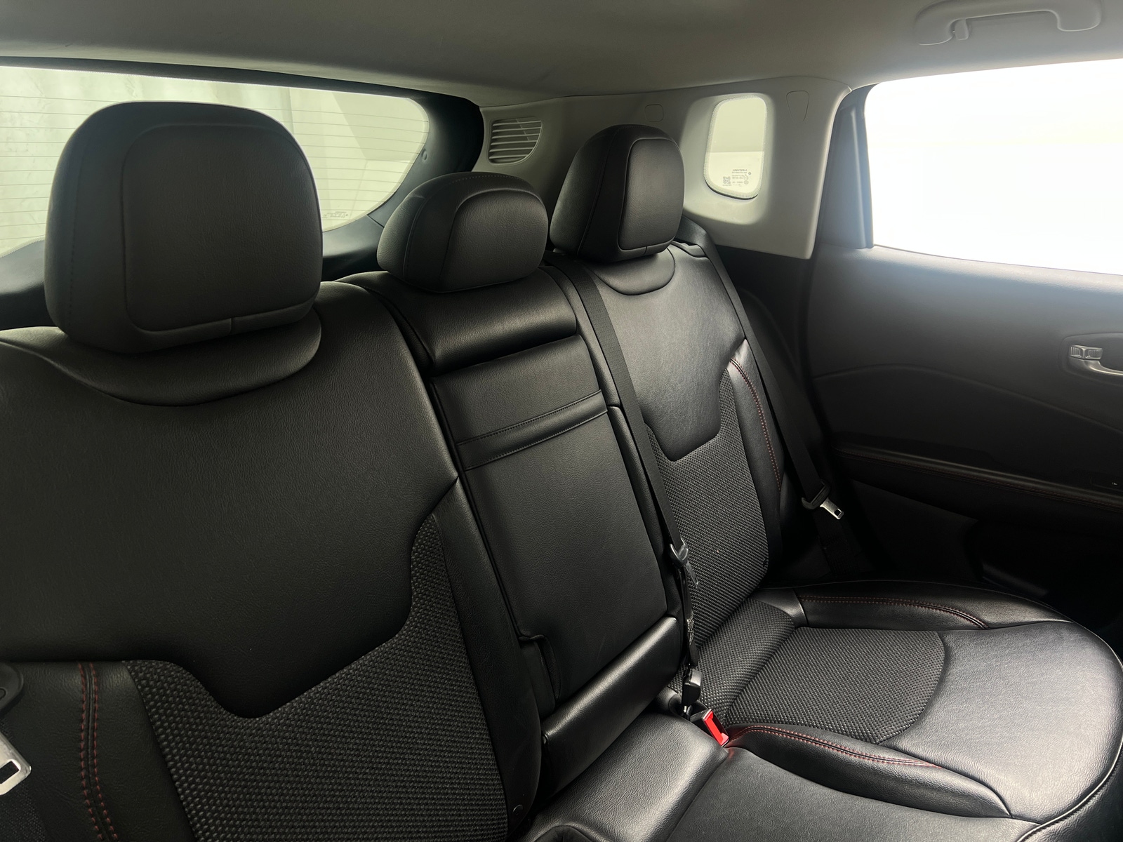 Thumbnail: 2020 Jeep Compass - 6