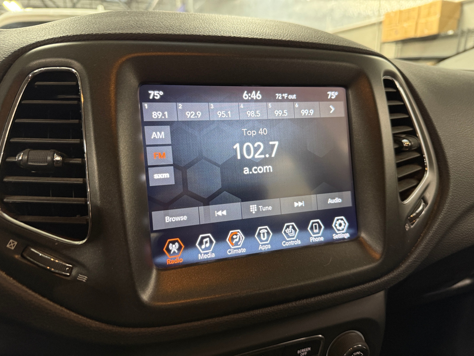 Thumbnail: 2020 Jeep Compass - 4