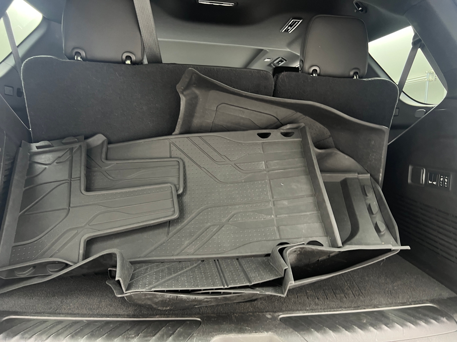 Thumbnail: 2021 Chevrolet Tahoe - 6