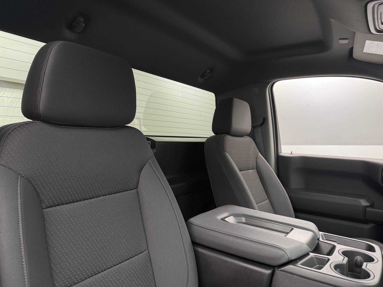 Thumbnail: 2025 Chevrolet Silverado 1500 - 2