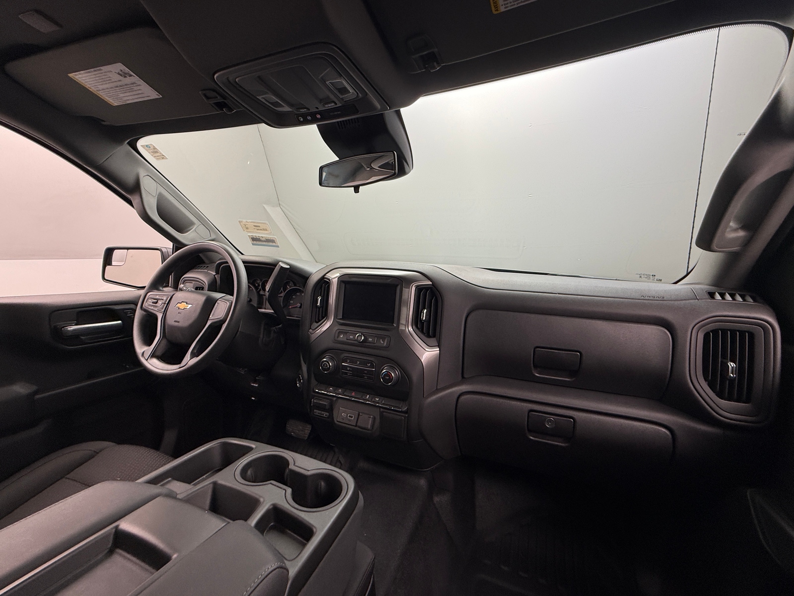 Thumbnail: 2025 Chevrolet Silverado 1500 - 3