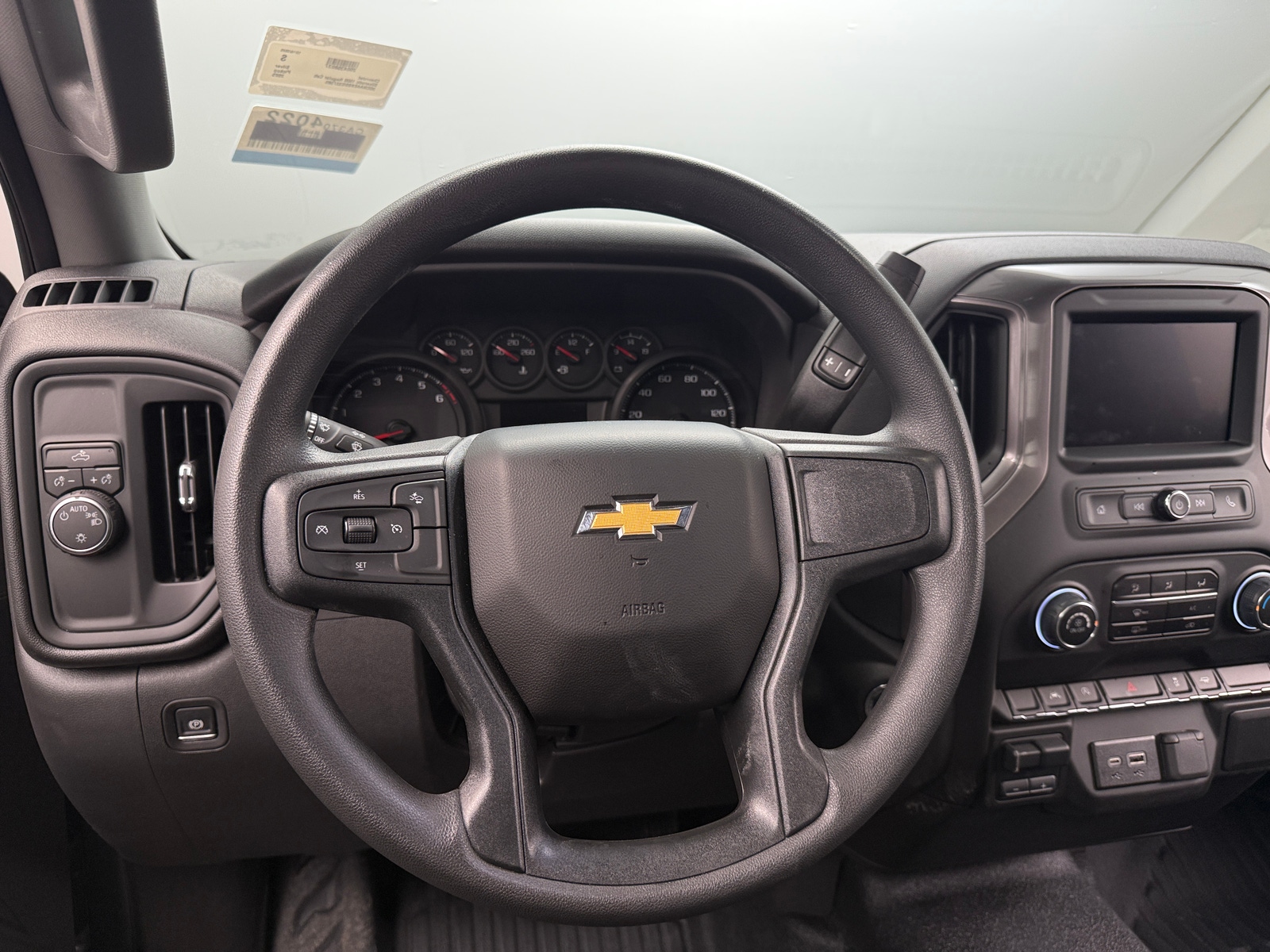 Thumbnail: 2025 Chevrolet Silverado 1500 - 5