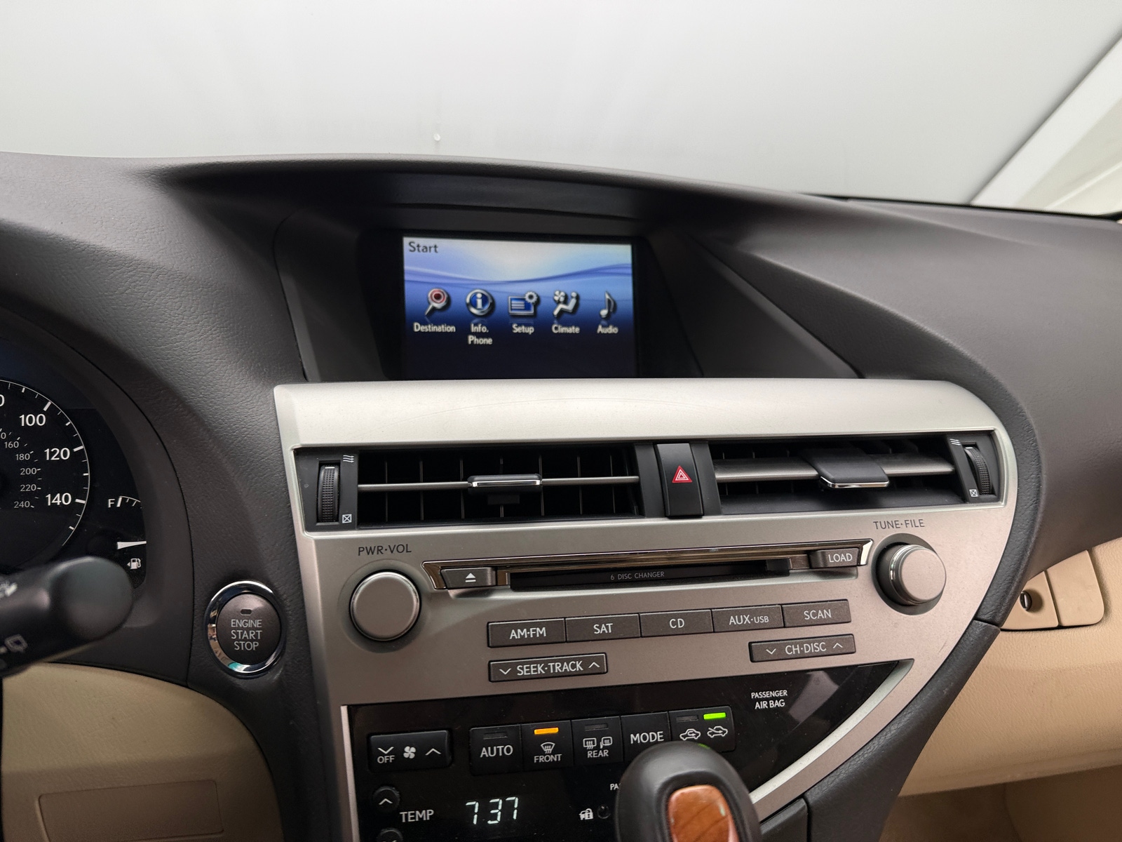 Thumbnail: 2011 Lexus RX - 4