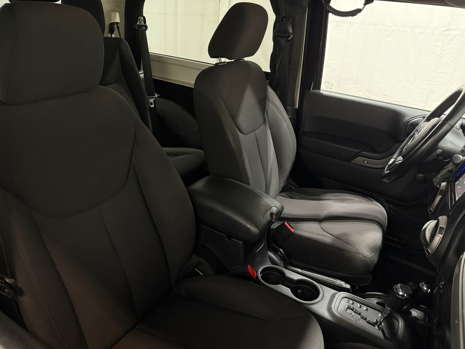 Thumbnail: 2014 Jeep Wrangler - 2