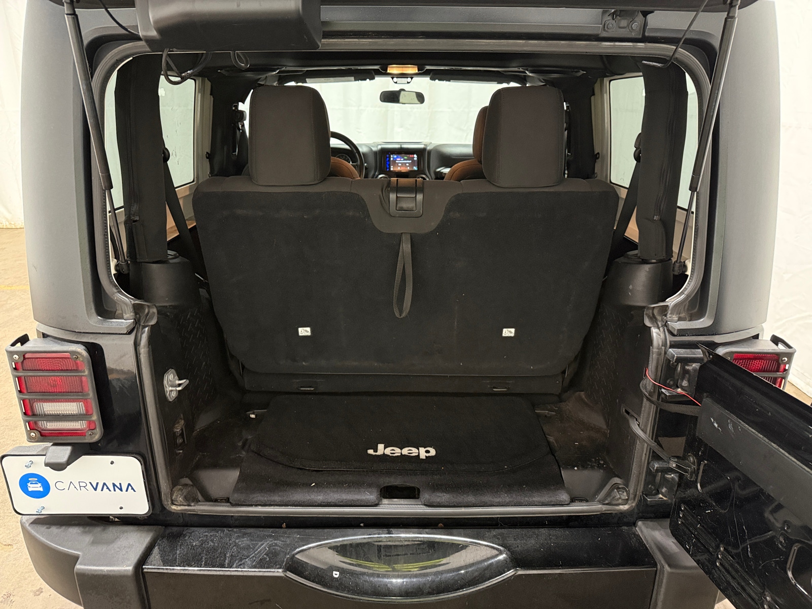 Thumbnail: 2014 Jeep Wrangler - 7