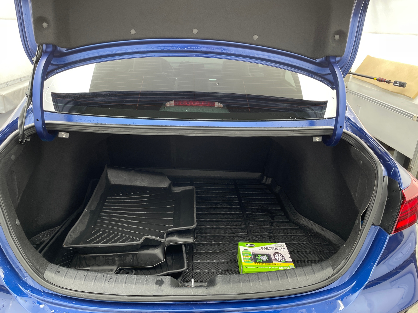 Thumbnail: 2024 Kia Forte - 7