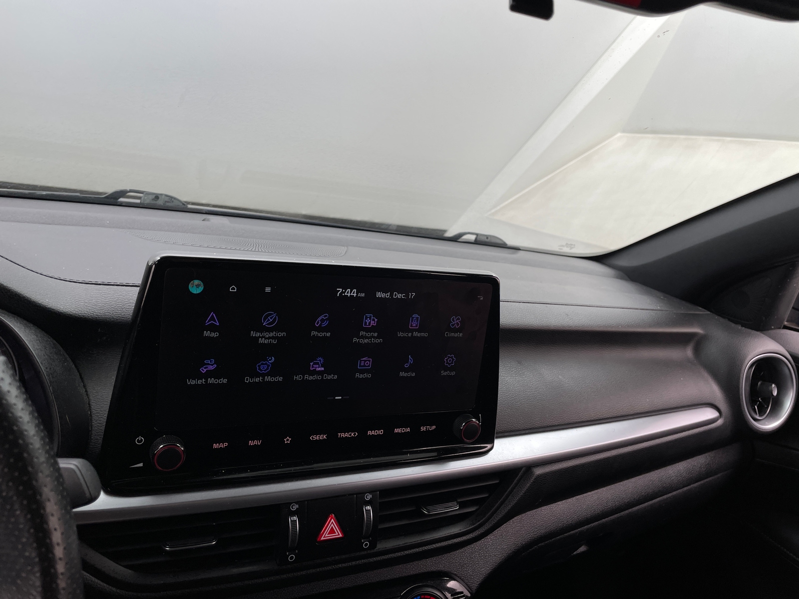 Thumbnail: 2024 Kia Forte - 4