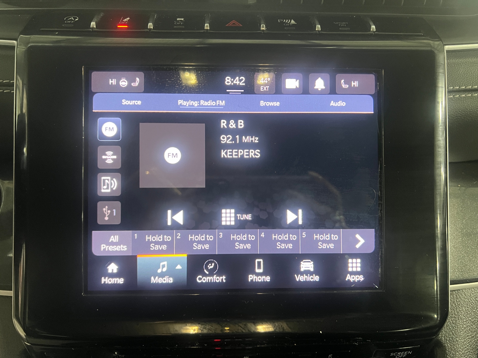 Thumbnail: 2022 Jeep Grand Cherokee L - 4