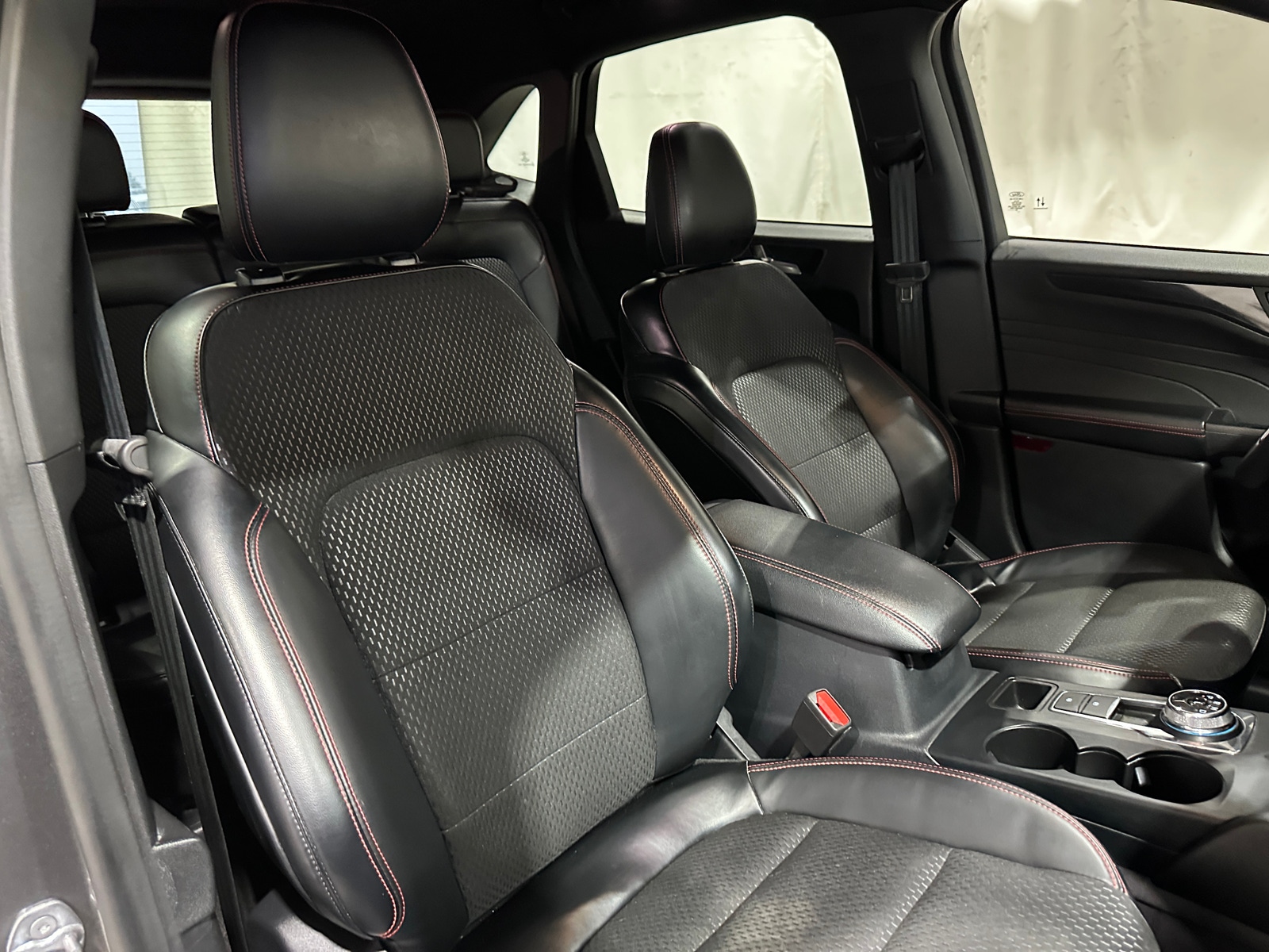 Thumbnail: 2024 Ford Escape - 2