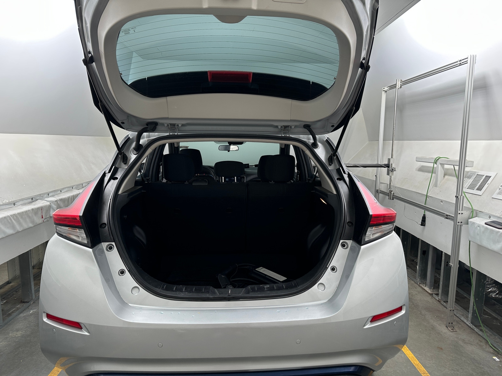 Thumbnail: 2022 Nissan Leaf - 7