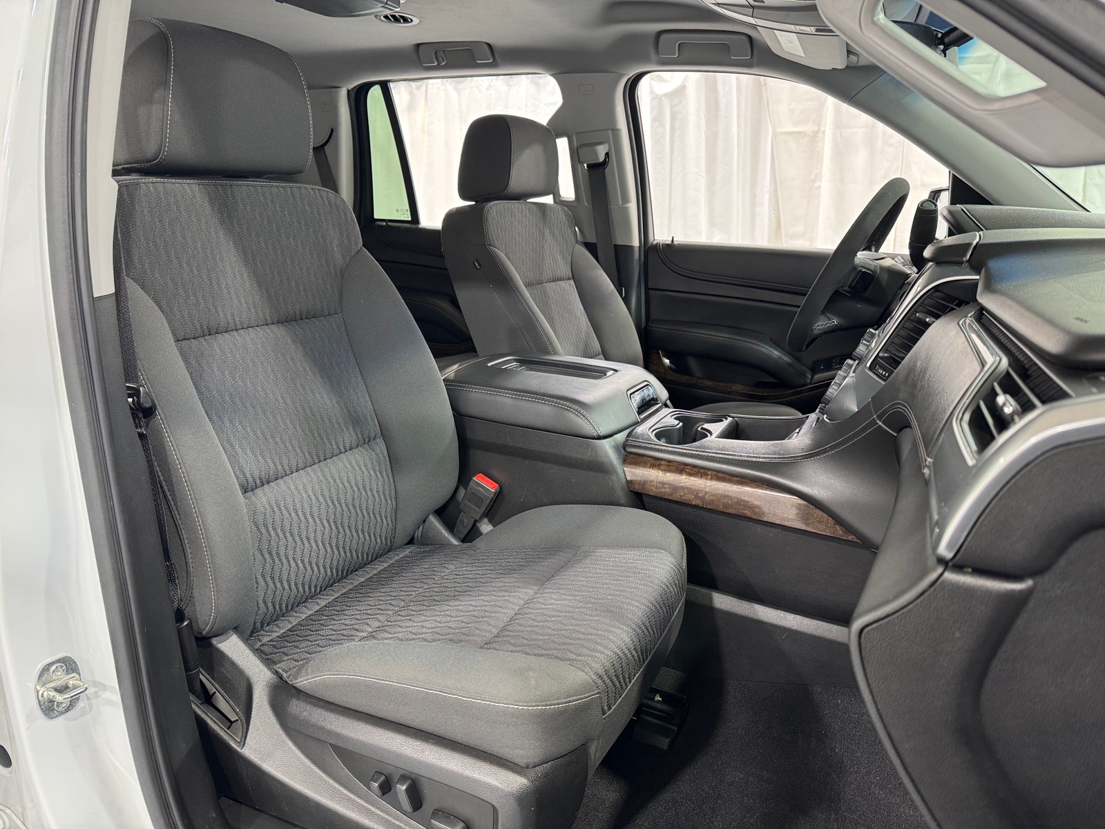 Thumbnail: 2020 Chevrolet Tahoe - 2