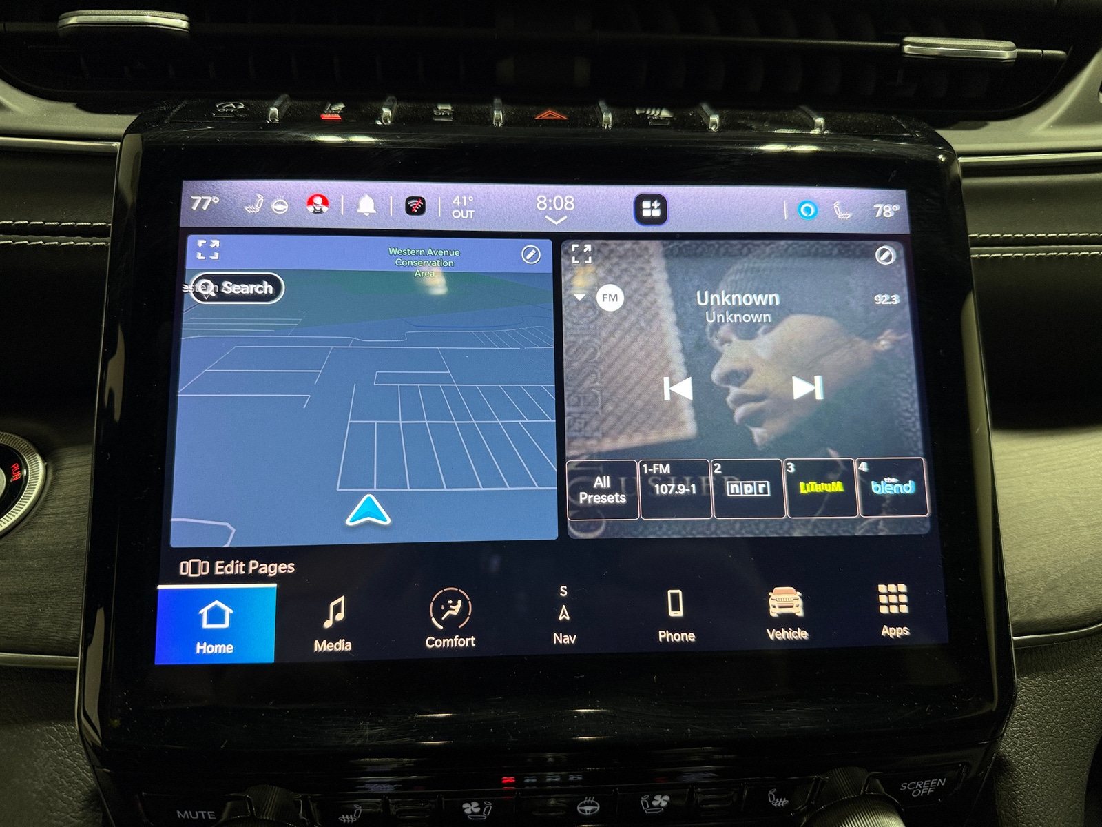 Thumbnail: 2022 Jeep Grand Cherokee L - 3