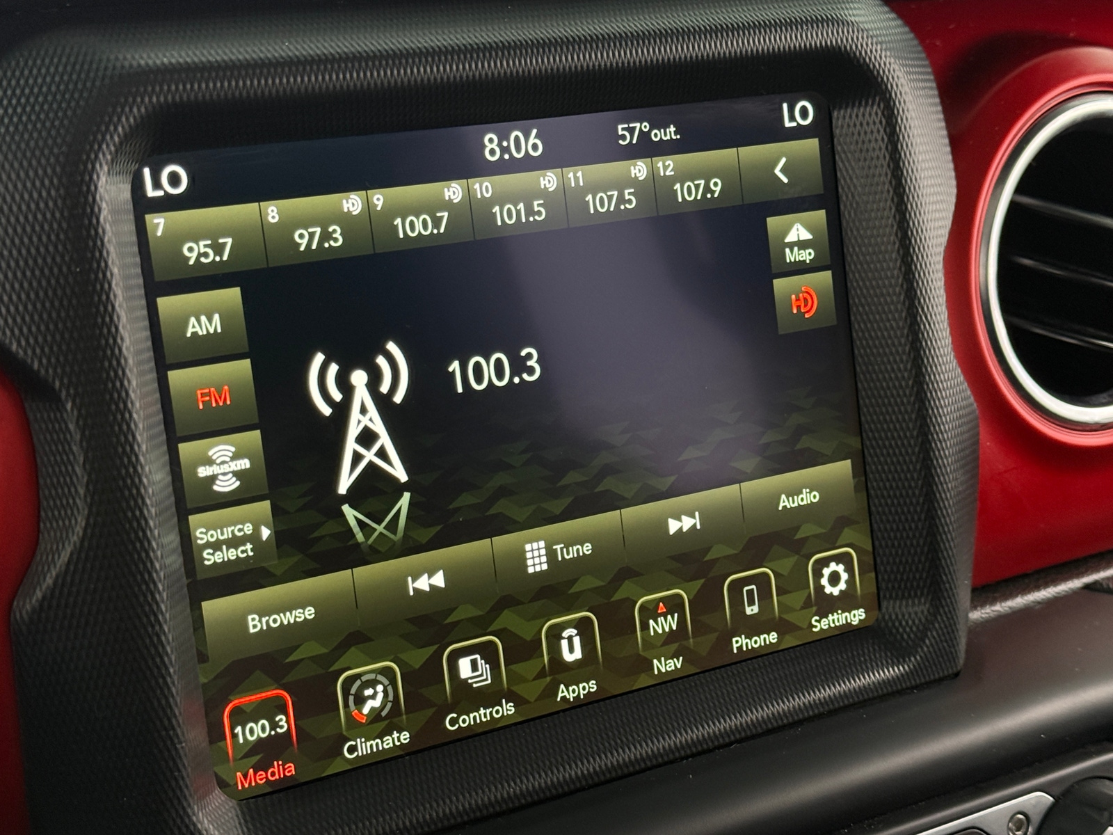 Thumbnail: 2021 Jeep Wrangler - 3