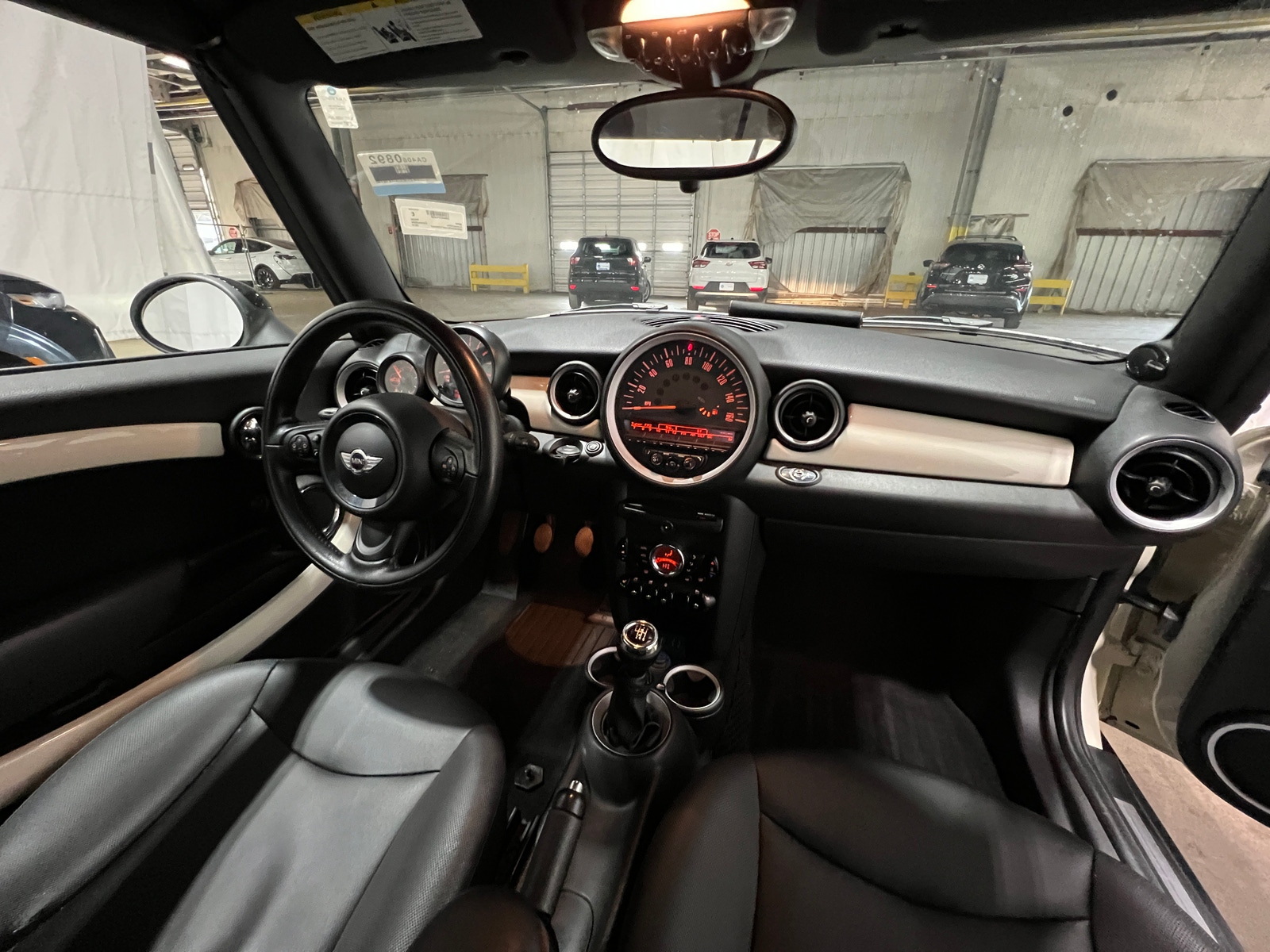 Thumbnail: 2015 MINI Cooper Convertible - 3