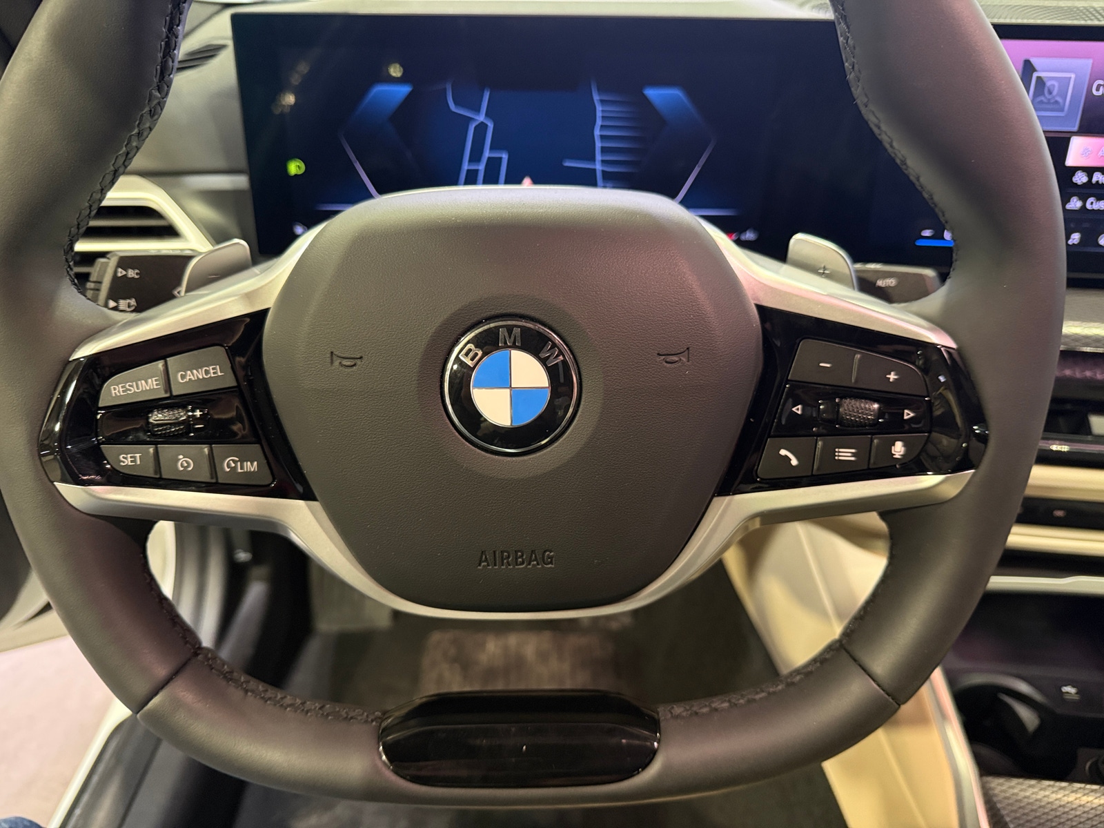 Thumbnail: 2025 BMW 3 Series - 5