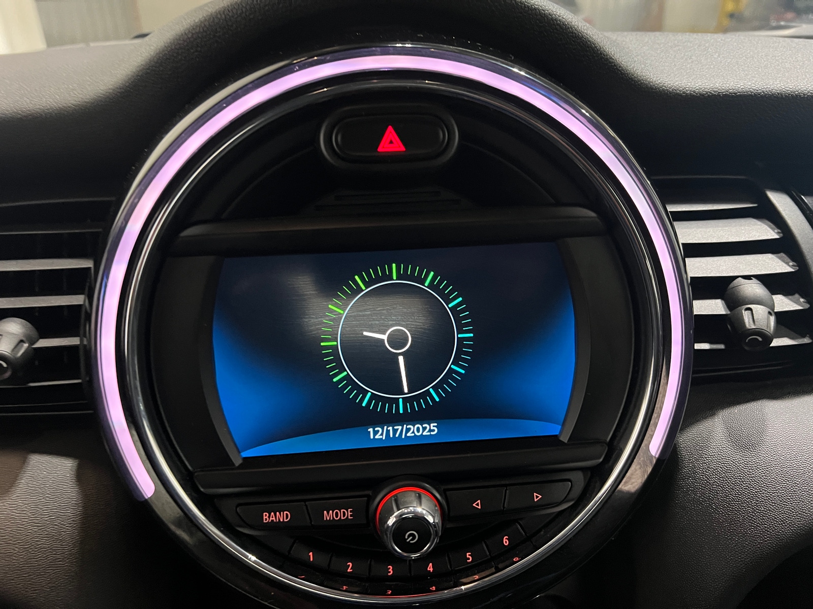 Thumbnail: 2019 MINI Cooper Hardtop - 3