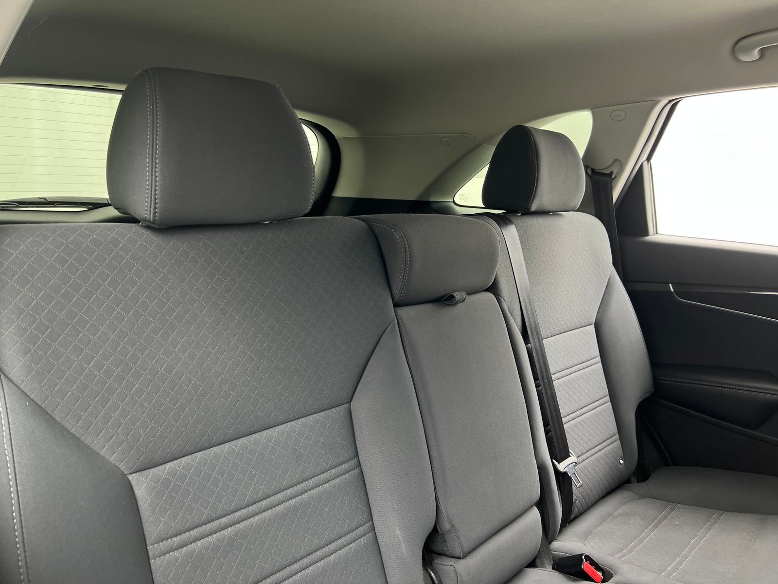 Thumbnail: 2016 Kia Sorento - 6