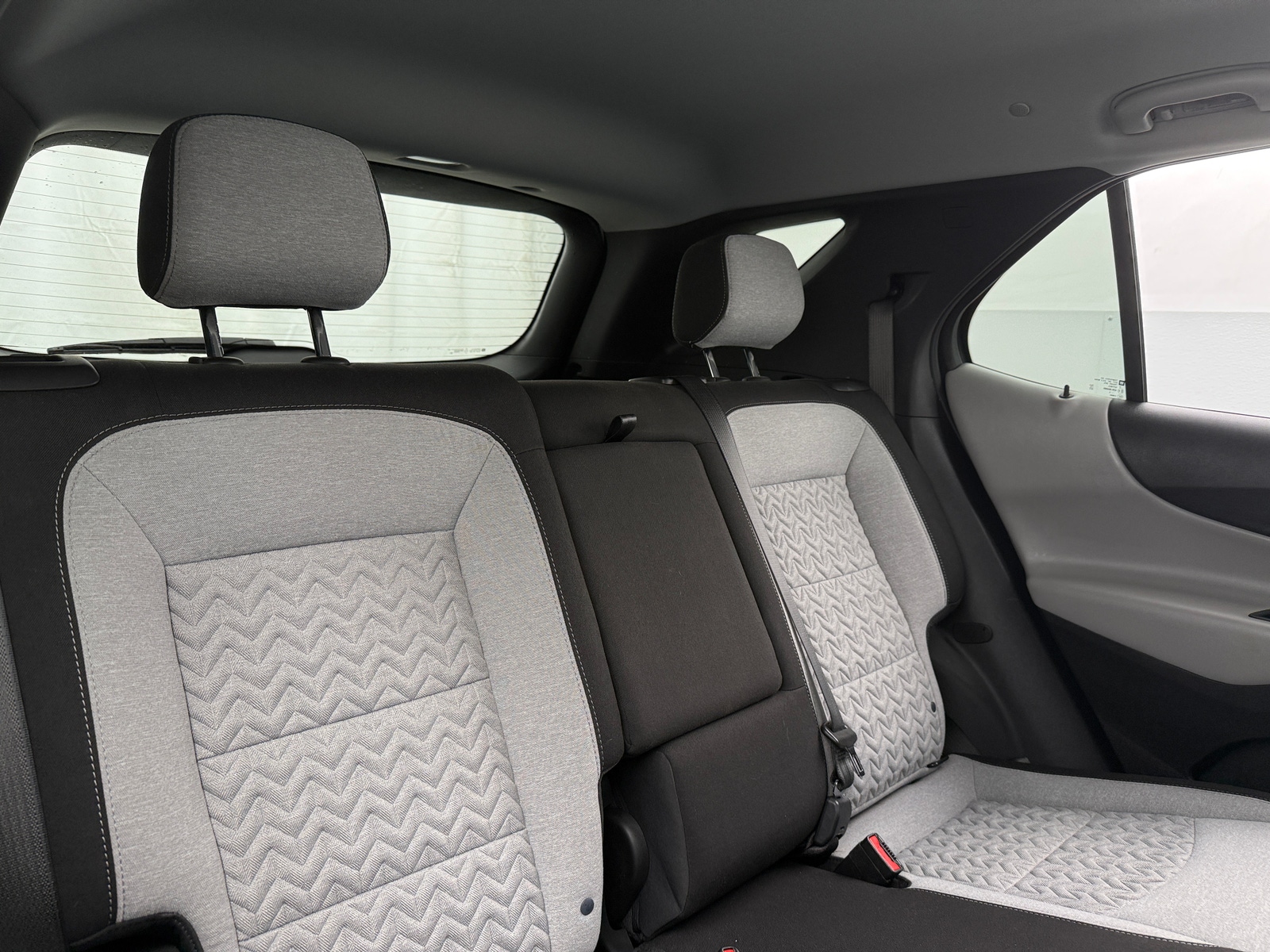 Thumbnail: 2022 Chevrolet Equinox - 6