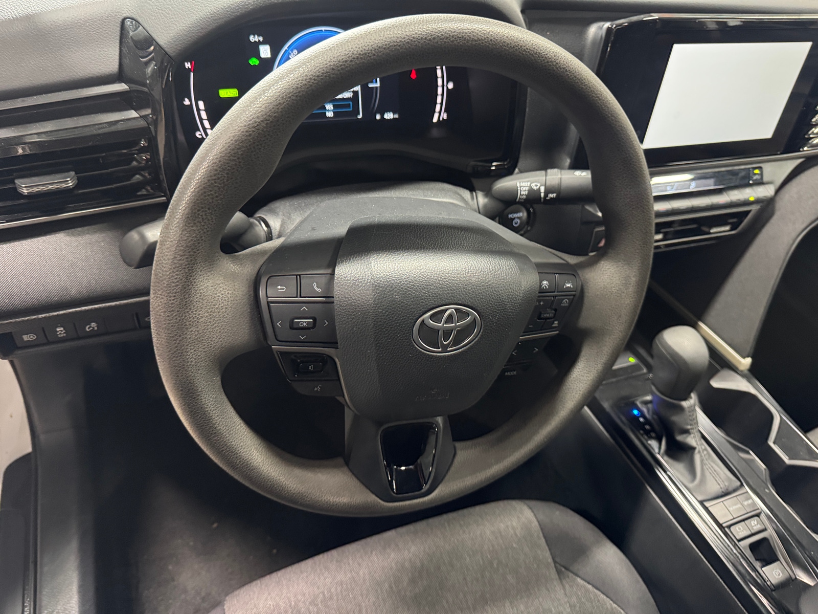 Thumbnail: 2025 Toyota Camry - 5