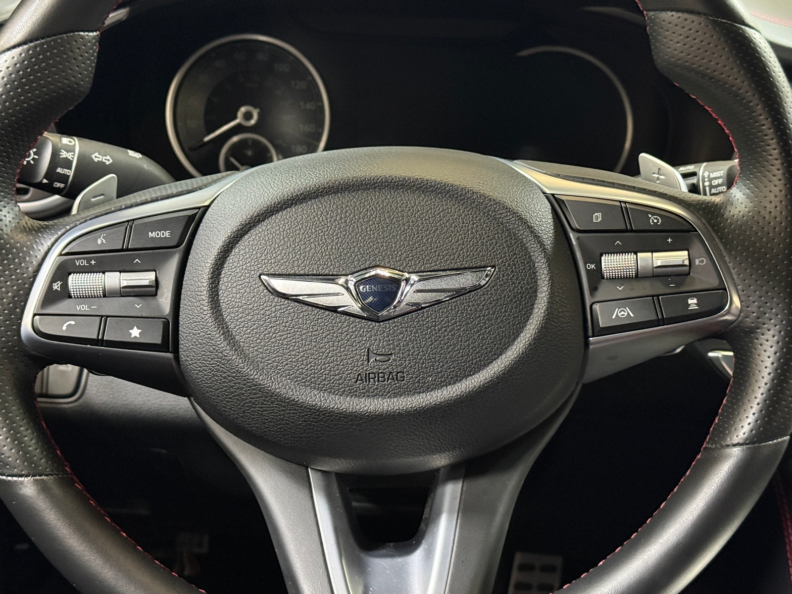 Thumbnail: 2023 Genesis G70 - 4