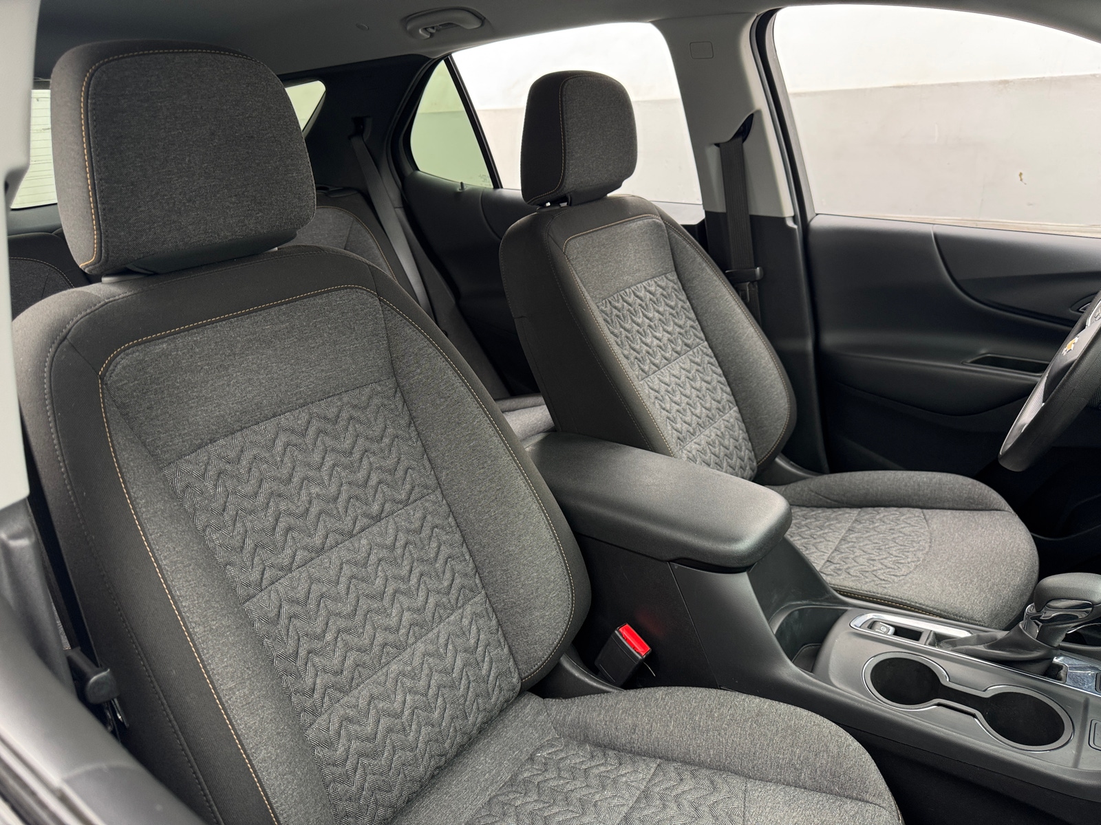 Thumbnail: 2023 Chevrolet Equinox - 2