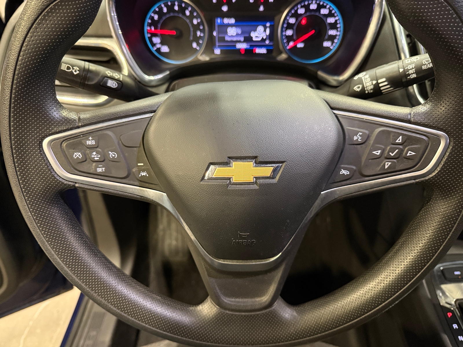 Thumbnail: 2023 Chevrolet Equinox - 5