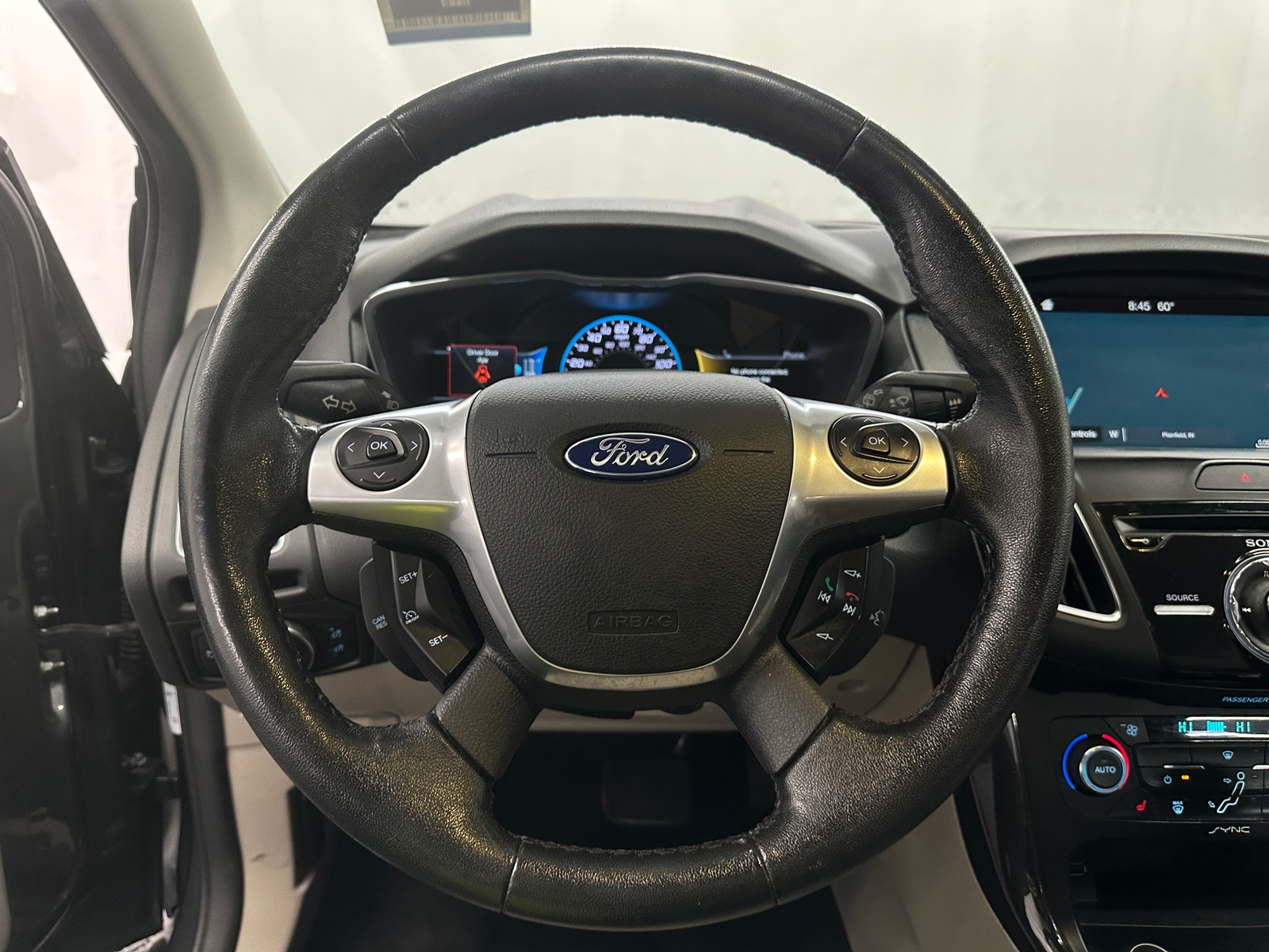 Thumbnail: 2017 Ford Focus - 5