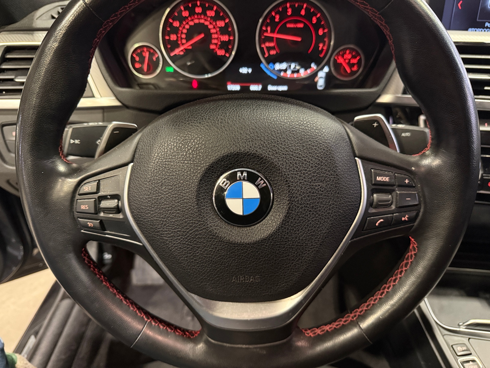 Thumbnail: 2019 BMW 4 Series - 4