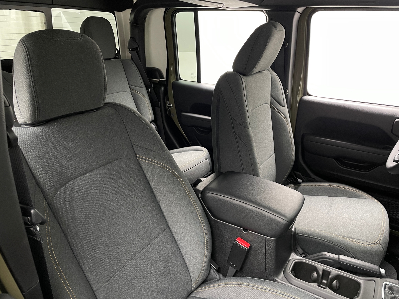 Thumbnail: 2025 Jeep Gladiator - 2