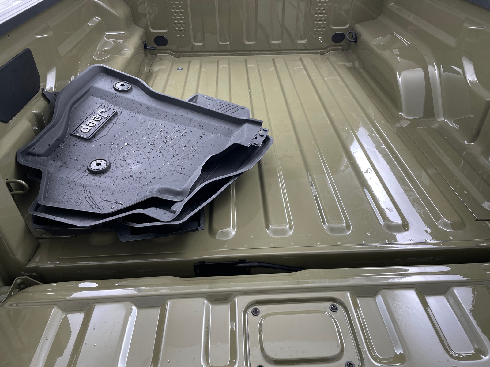 Thumbnail: 2025 Jeep Gladiator - 7