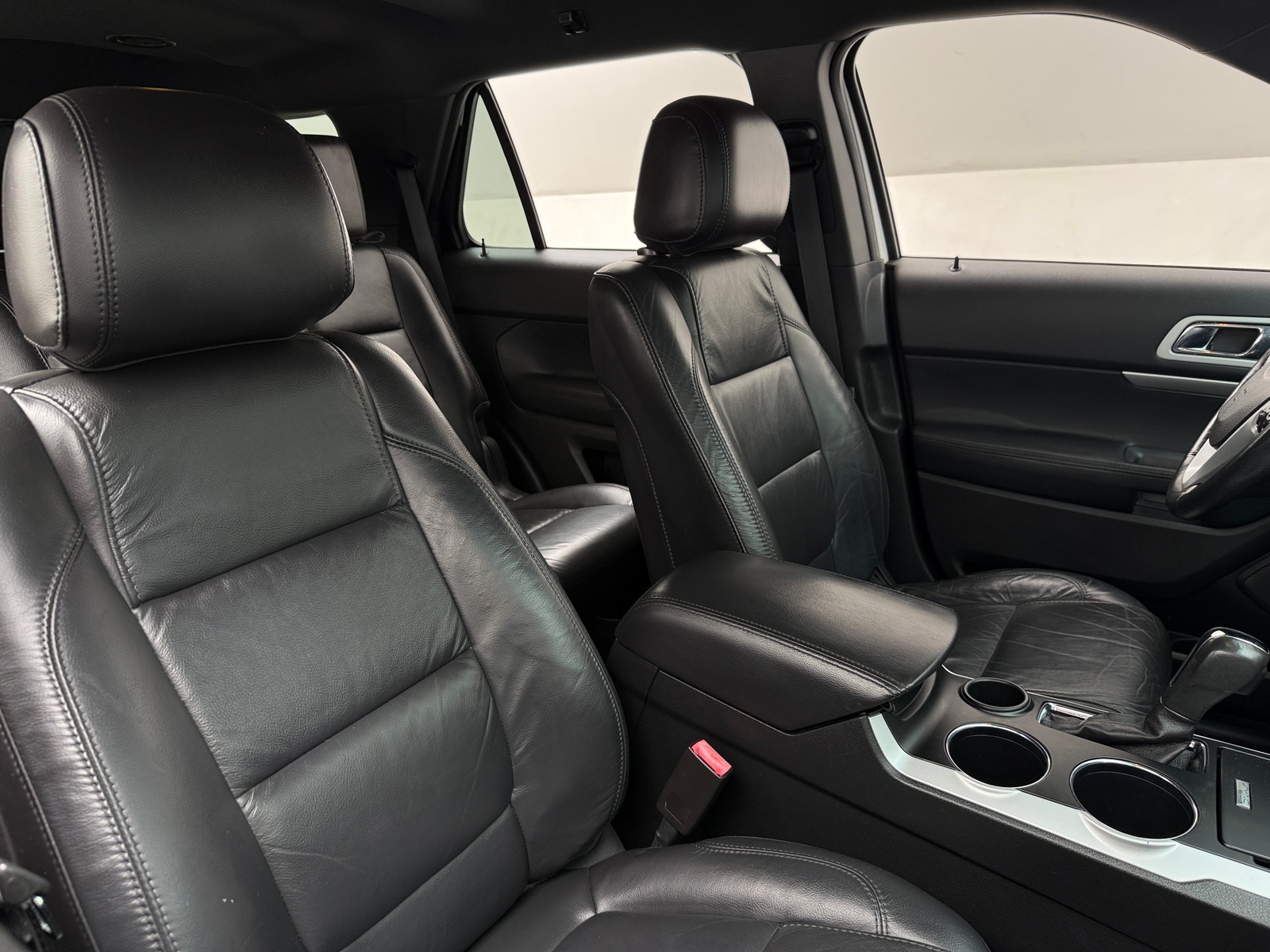 Thumbnail: 2014 Ford Explorer - 2