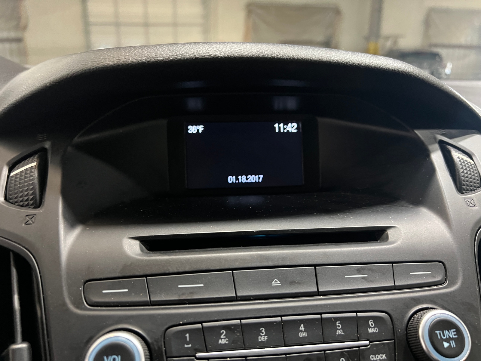 Thumbnail: 2017 Ford Focus - 4