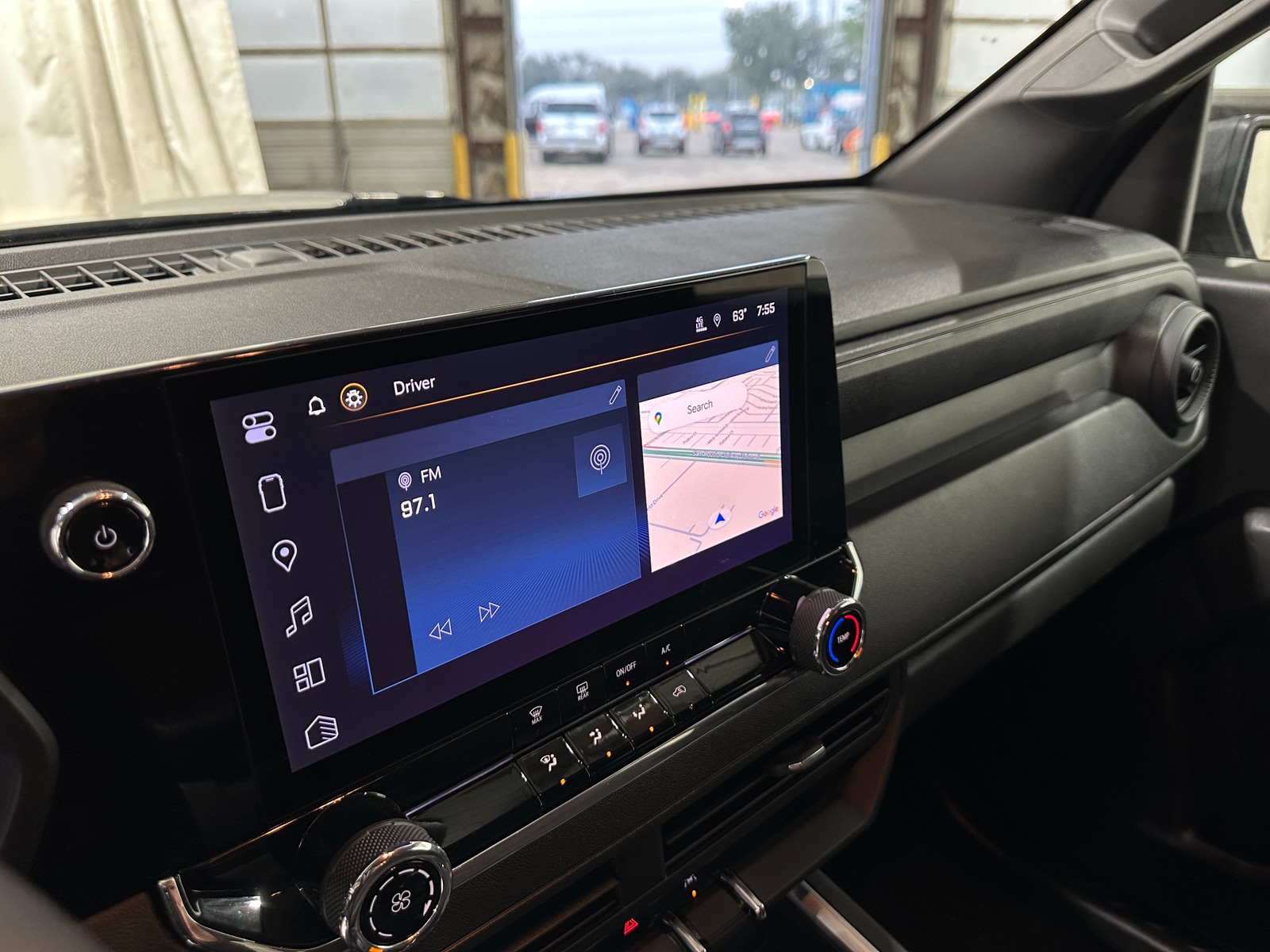 Thumbnail: 2025 Chevrolet Colorado - 4