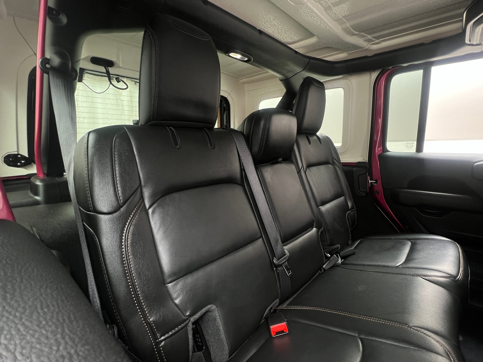 Thumbnail: 2022 Jeep Wrangler - 5