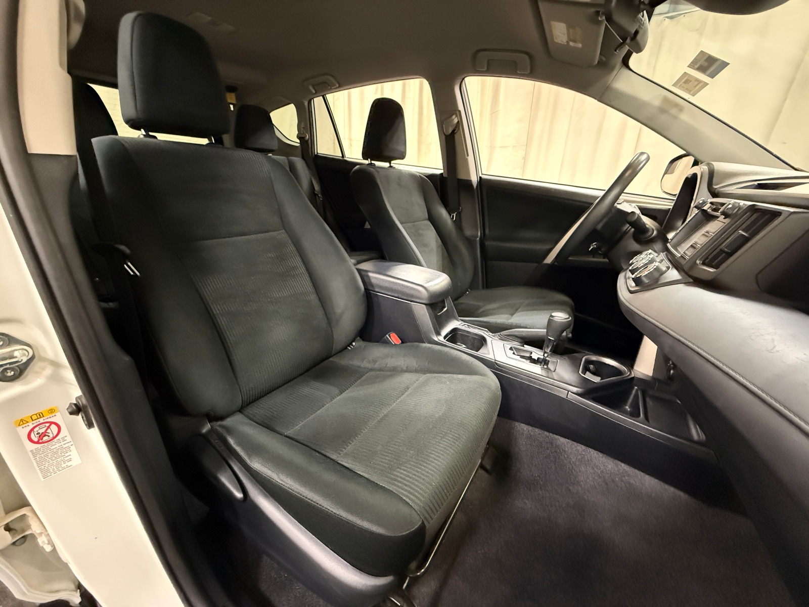 Thumbnail: 2018 Toyota RAV4 - 2