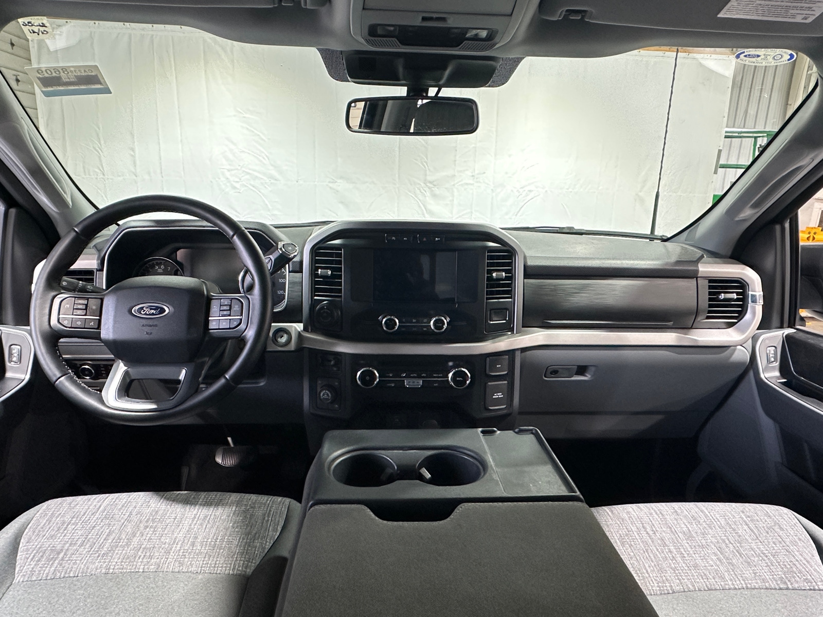 Thumbnail: 2023 Ford Econoline - 3