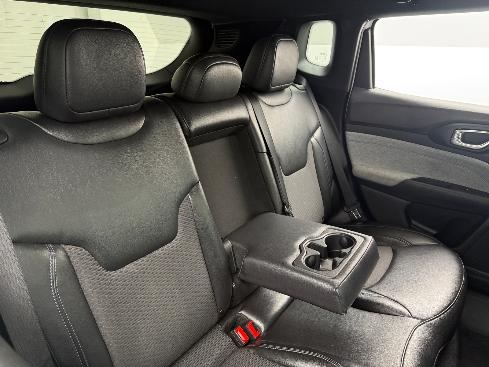 Thumbnail: 2023 Jeep Compass - 5