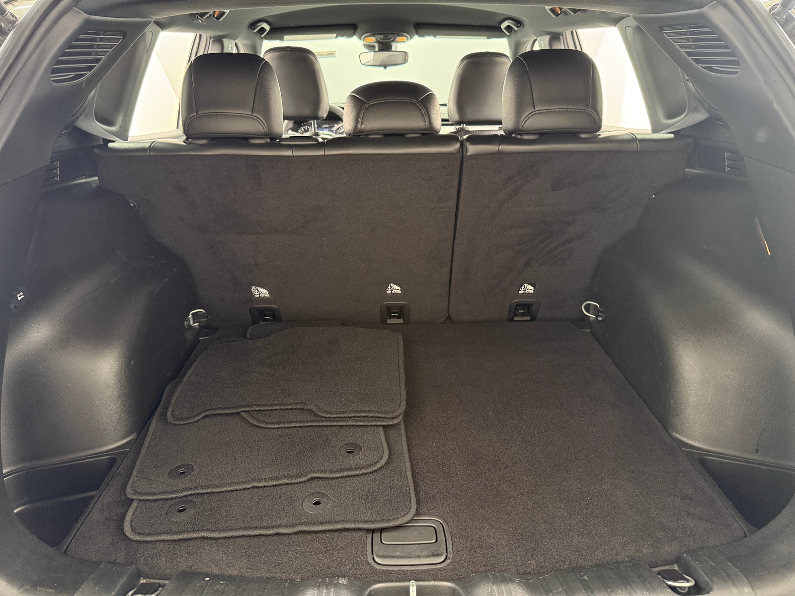 Thumbnail: 2023 Jeep Compass - 6