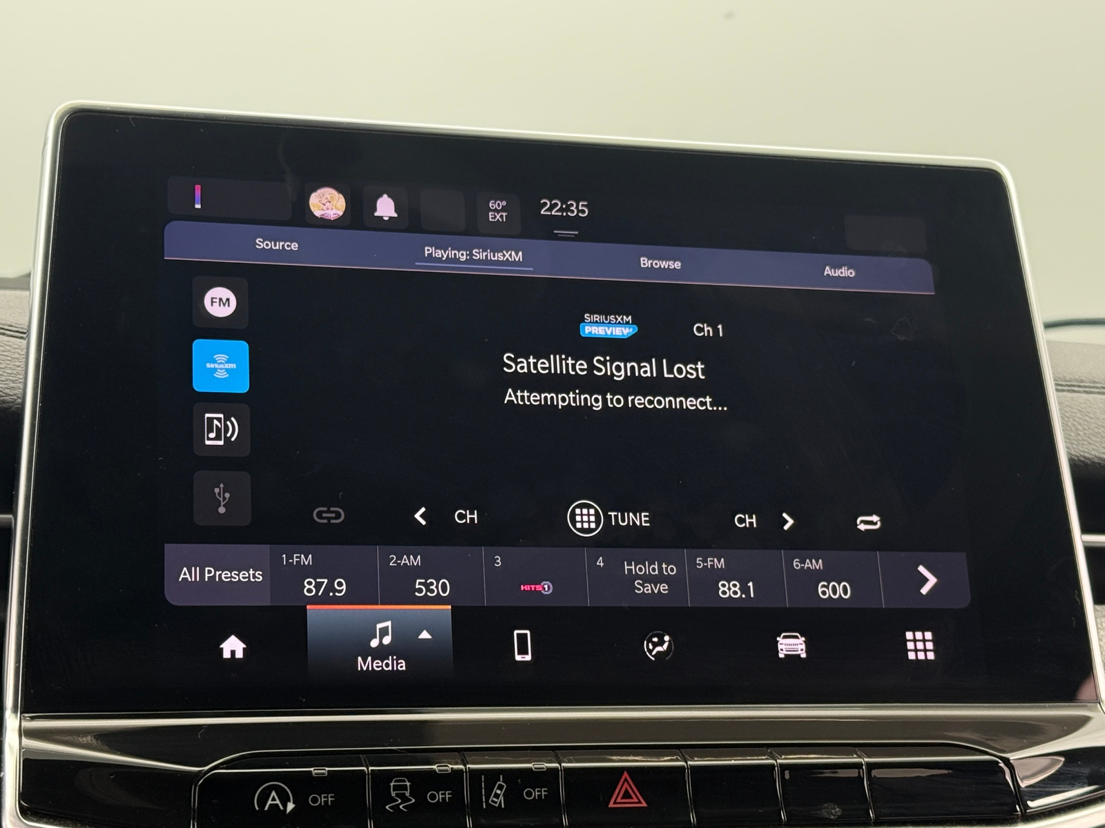 Thumbnail: 2023 Jeep Compass - 3