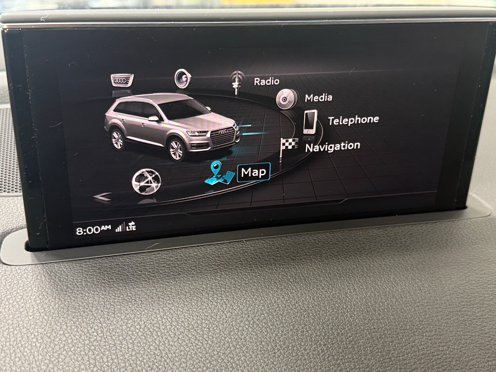 Thumbnail: 2018 Audi Q7 - 3