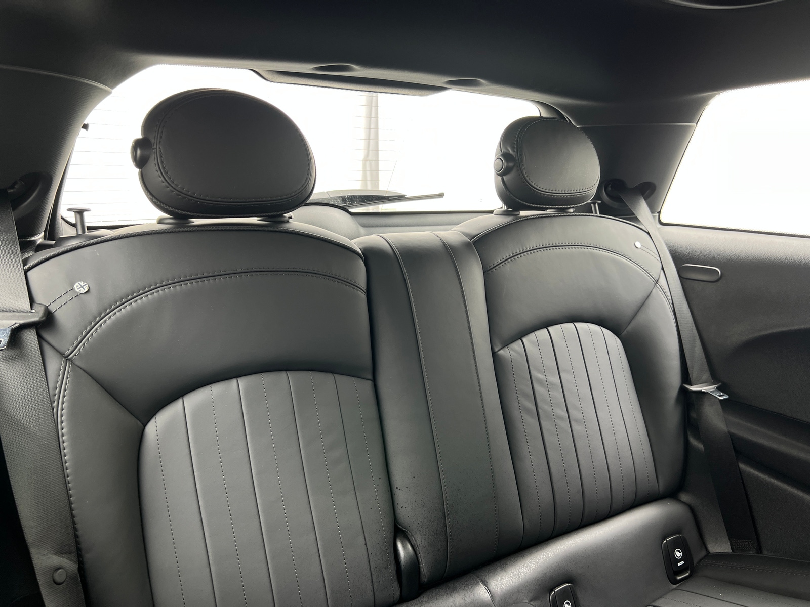 Thumbnail: 2023 MINI Cooper Hardtop - 4