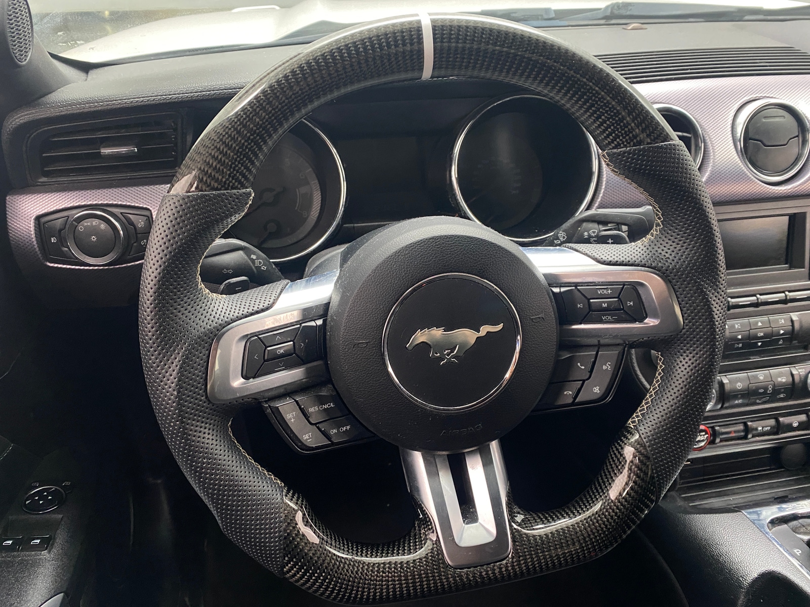 Thumbnail: 2017 Ford Mustang - 4