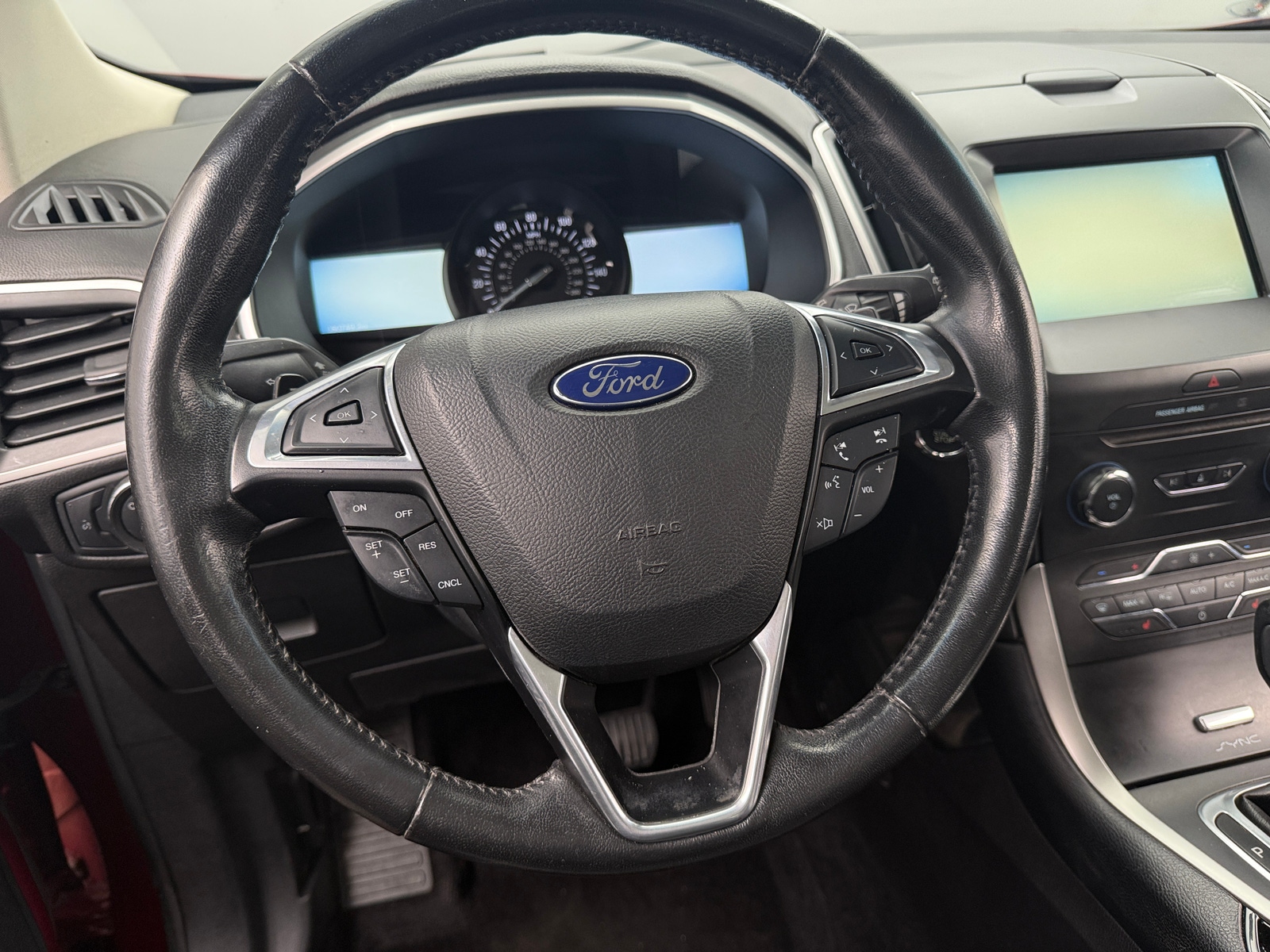 Thumbnail: 2015 Ford Edge - 4