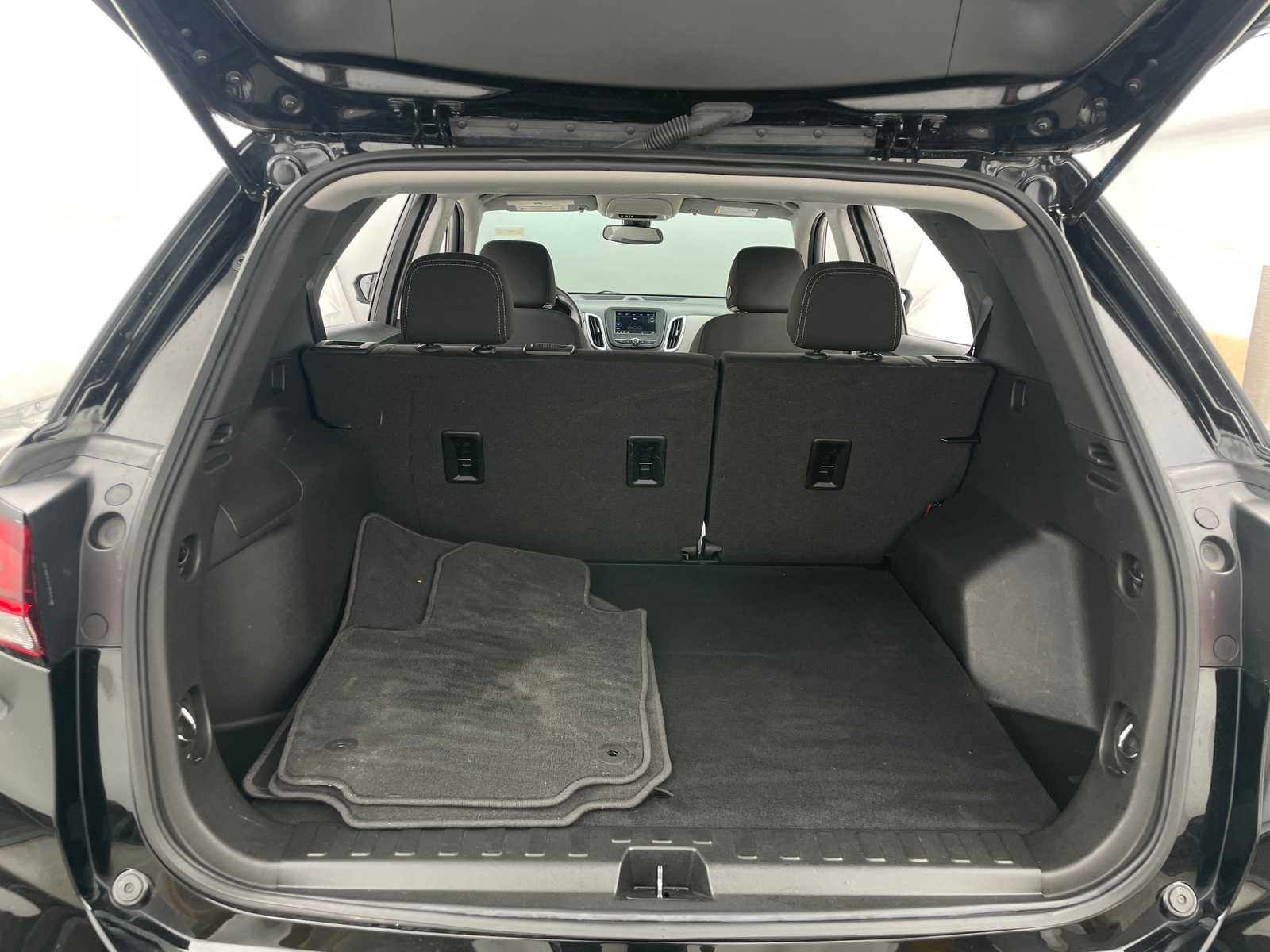 Thumbnail: 2022 Chevrolet Equinox - 7