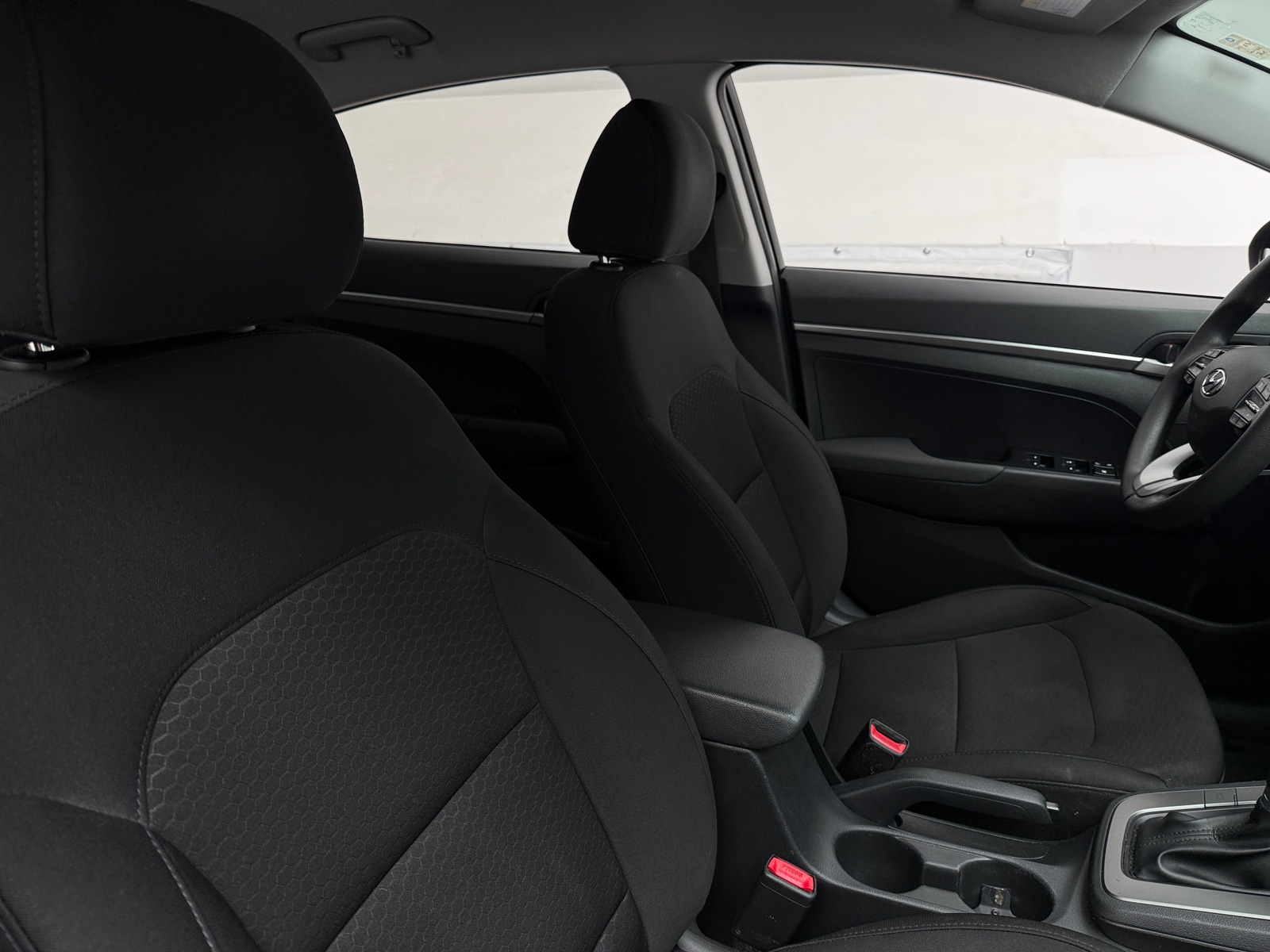 Thumbnail: 2020 Hyundai Elantra - 2