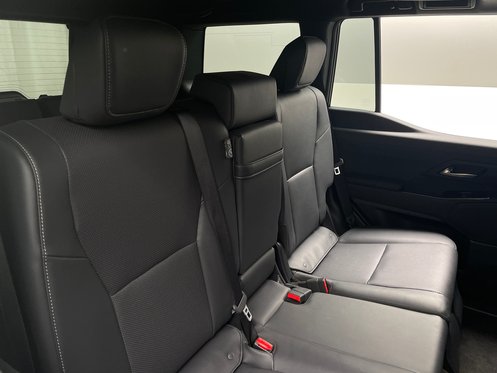 Thumbnail: 2024 Lexus GX - 5