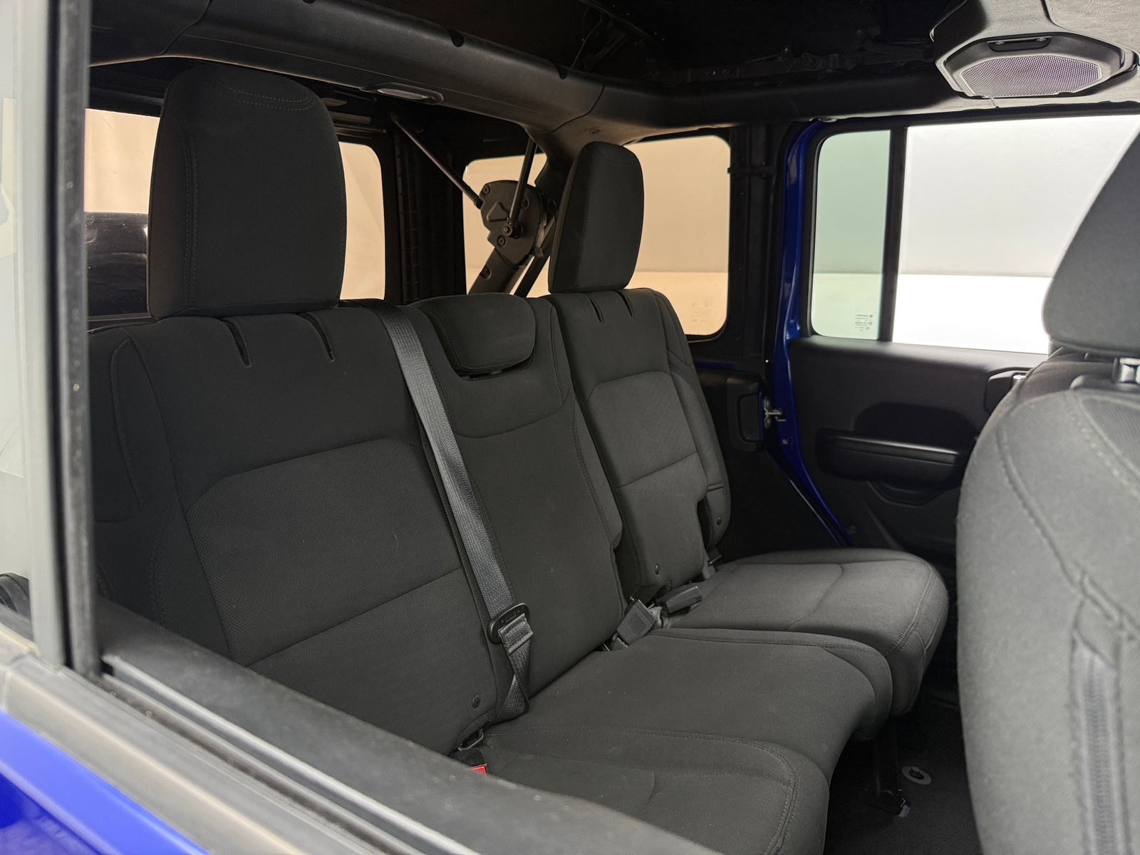 Thumbnail: 2018 Jeep Wrangler - 6