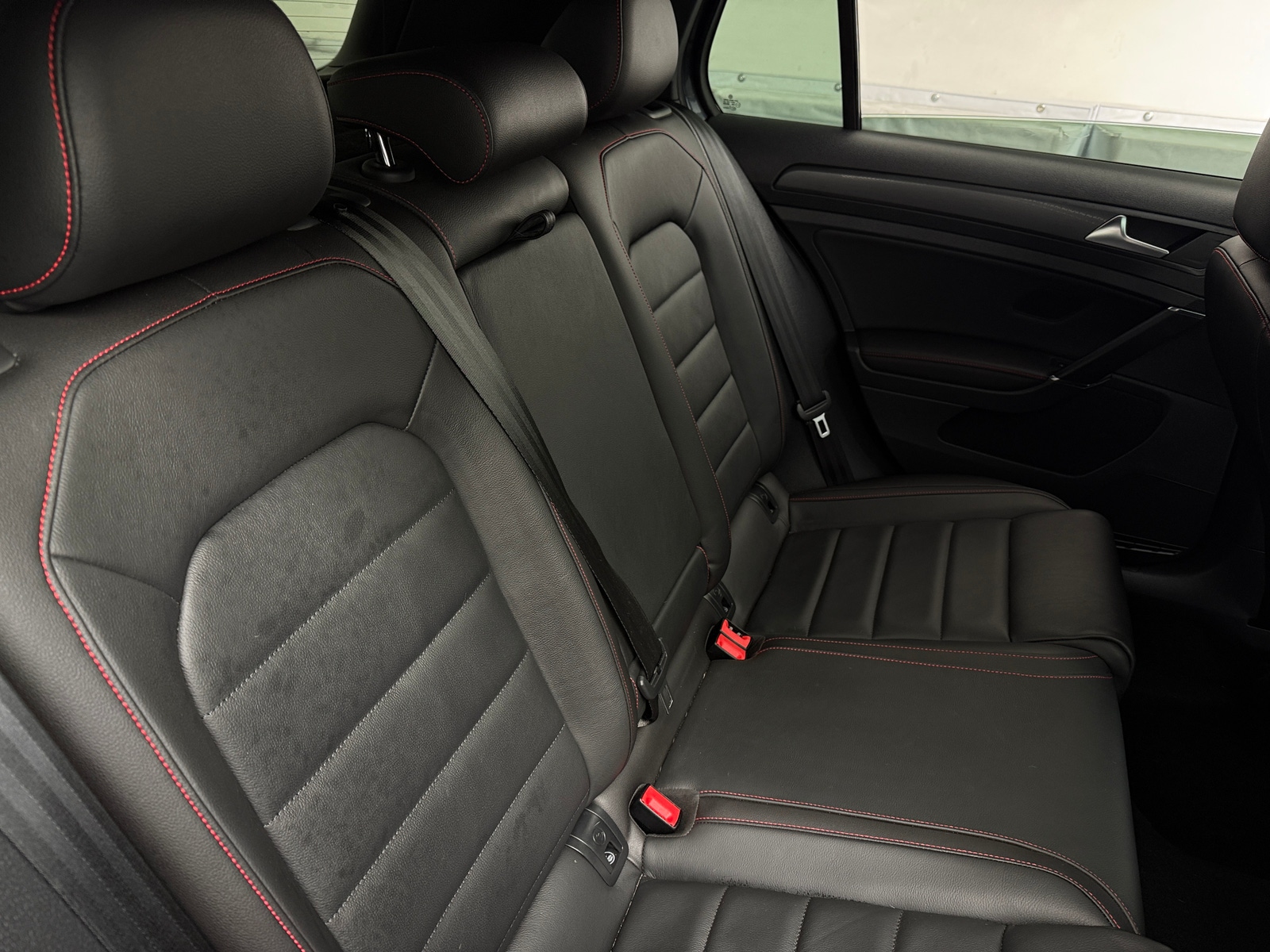 Thumbnail: 2019 Volkswagen Golf - 5