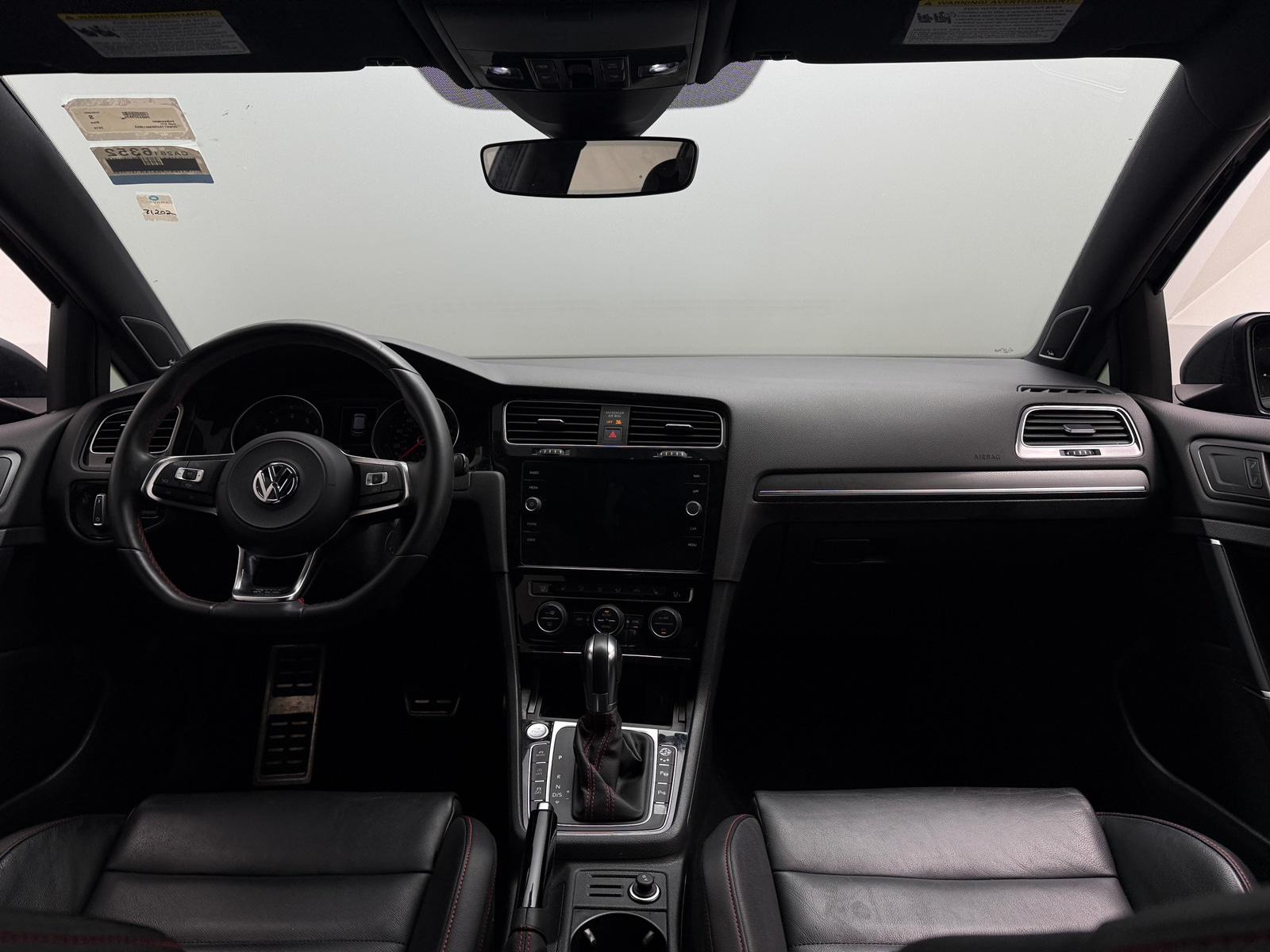 Thumbnail: 2019 Volkswagen Golf - 2