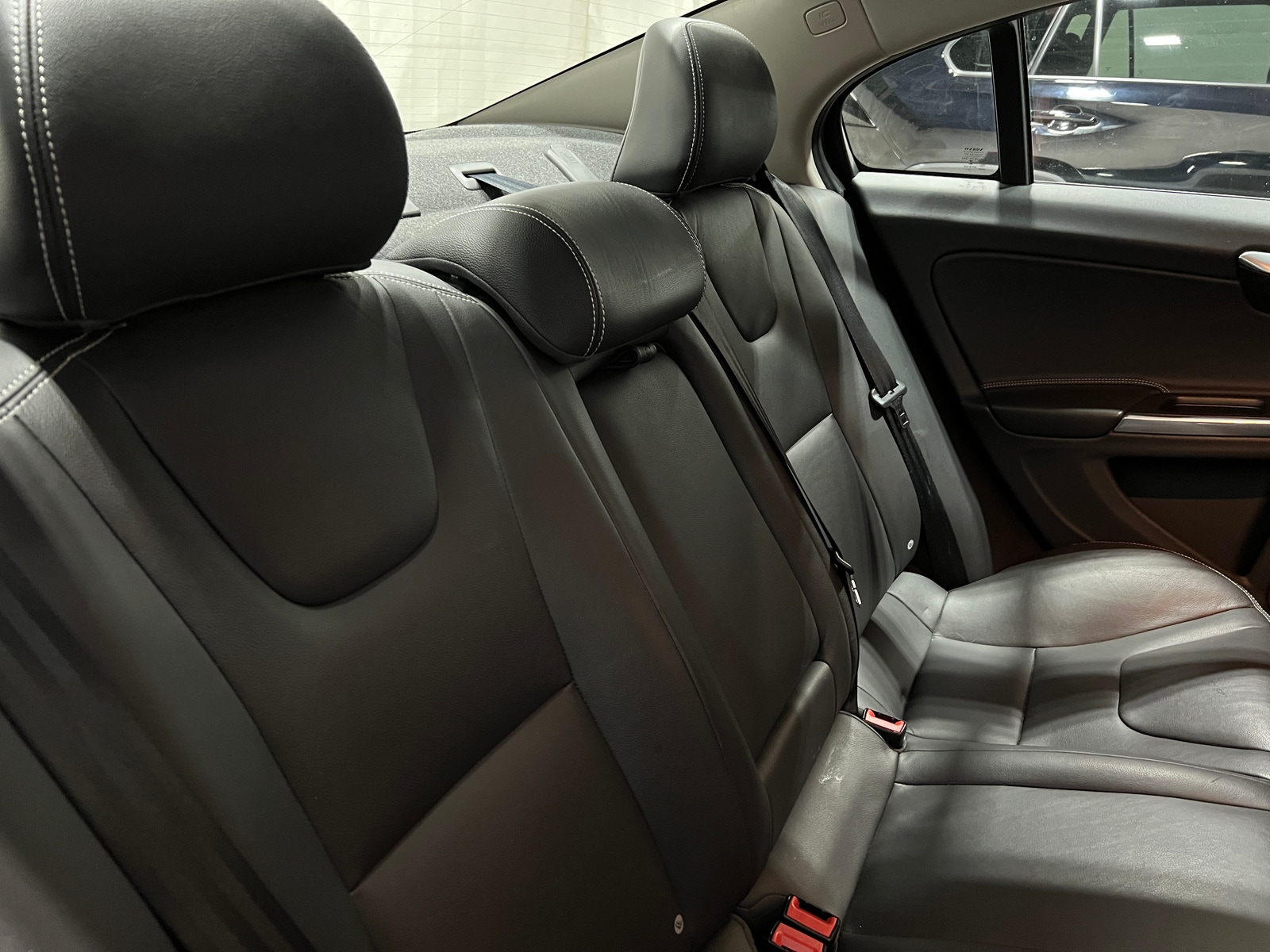 Thumbnail: 2017 Volvo S60 - 5